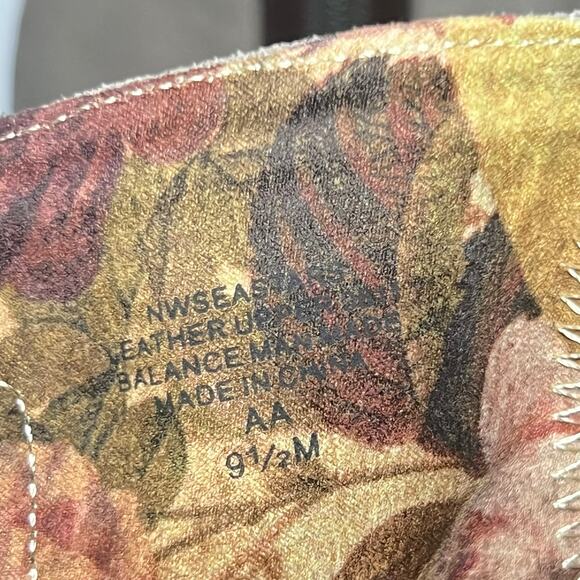 Nine West Zip Boots NW Seastars Boho Taupe Gray Leather New in Box Size 9.5 - Picture 13 of 14